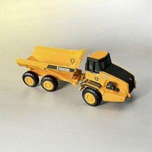 🎁SALE🎁 Hallmark Keepsake Ornament 2014 Yellow John Deere 250D Dump Truck Holiday
